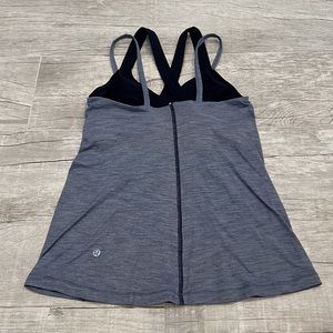 Lululemon Athletica‎ Run For Gold Tank Heathered Blue Denim / Deep Navy Size 6